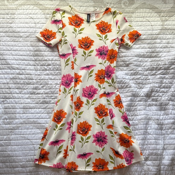 H&M Floral Dress in Pink and Orange - Picture 1 of 2